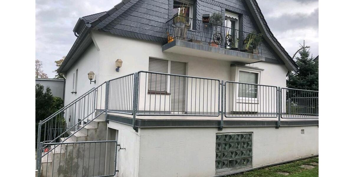 Mehrfamilienhaus, Wohnhaus Duisburg Rheinhausen - 8 Zimmer, 146 m&sup2;, 470.000&euro; | Angebot:27416404
