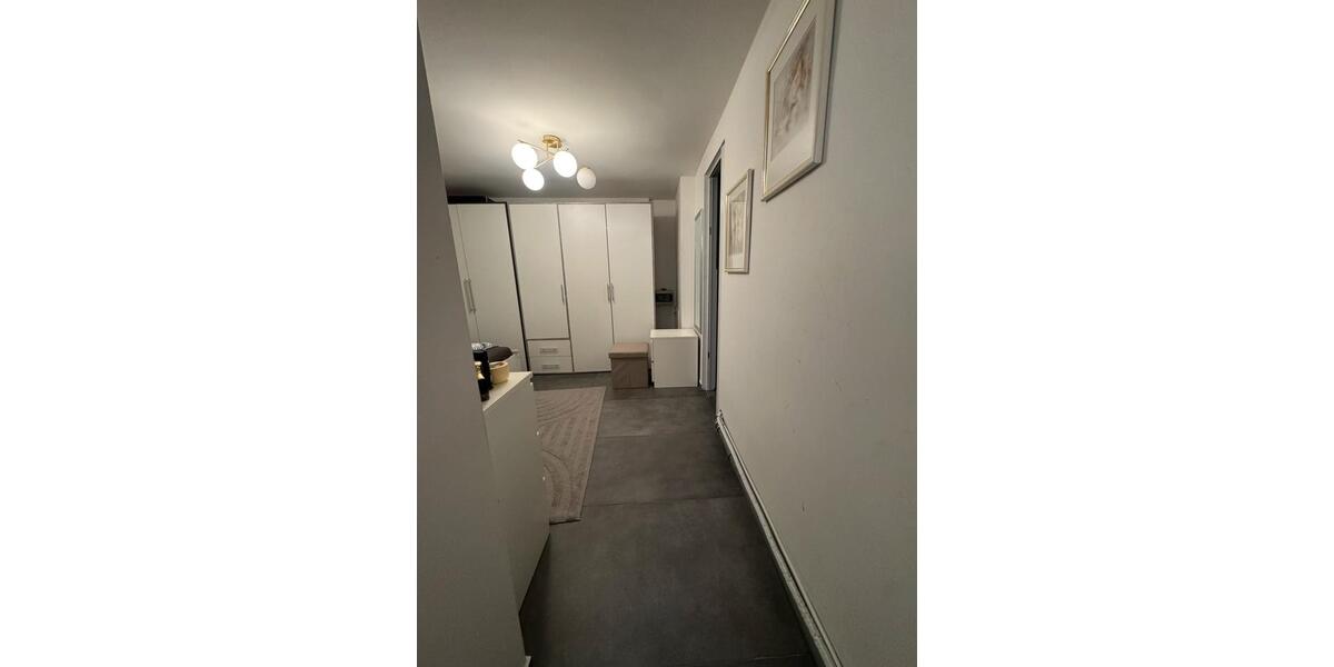 Etagenwohnung Langenfeld (Rheinland) - 2 Zimmer, 42 m&sup2;, 800&euro; | Angebot:27568615