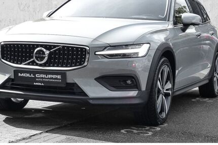 Volvo V60 Cross Country 36.153 km 39.980 &euro; Düsseldorf 40474