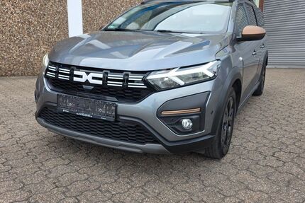 Dacia Jogger 95.000 km 13.900 &euro; Moers 47441