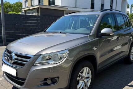 VW Tiguan 125.000 km 8.900 &euro; Korschenbroich 41352