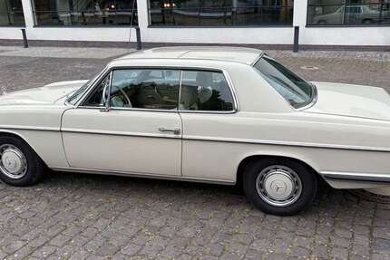 Mercedes-Benz 250 137.000 km 19.500 &euro; Krefeld, Stadt 47804