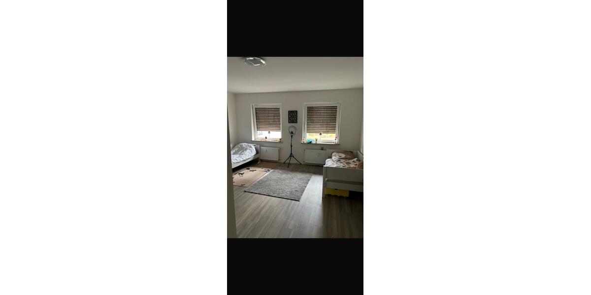 Erdgeschoßwohnung Viersen - 4 Zimmer, 128 m&sup2;, 1.700&euro; | Angebot:27556558
