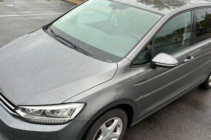 VW Touran 196.000 km 14.490 &euro; Kaarst 41564