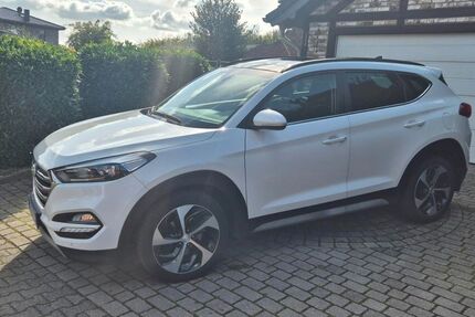 Hyundai TUCSON 115.000 km 15.500 &euro; Wegberg 41844