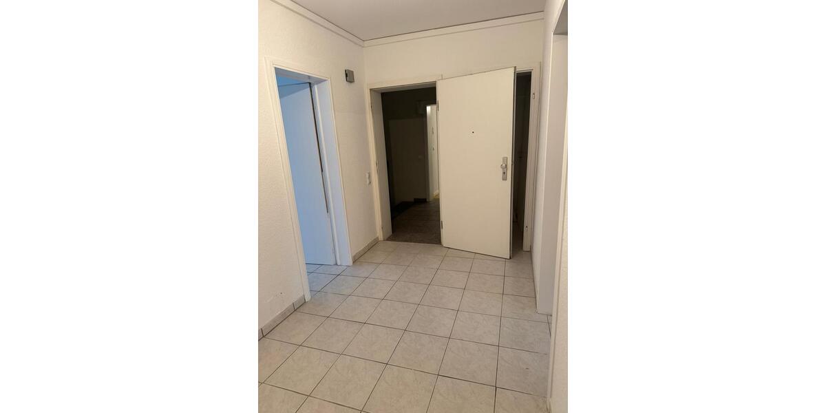 Etagenwohnung Düsseldorf Stadtbezirk 10 - 2 Zimmer, 62 m&sup2;, 682&euro; | Angebot:27547808