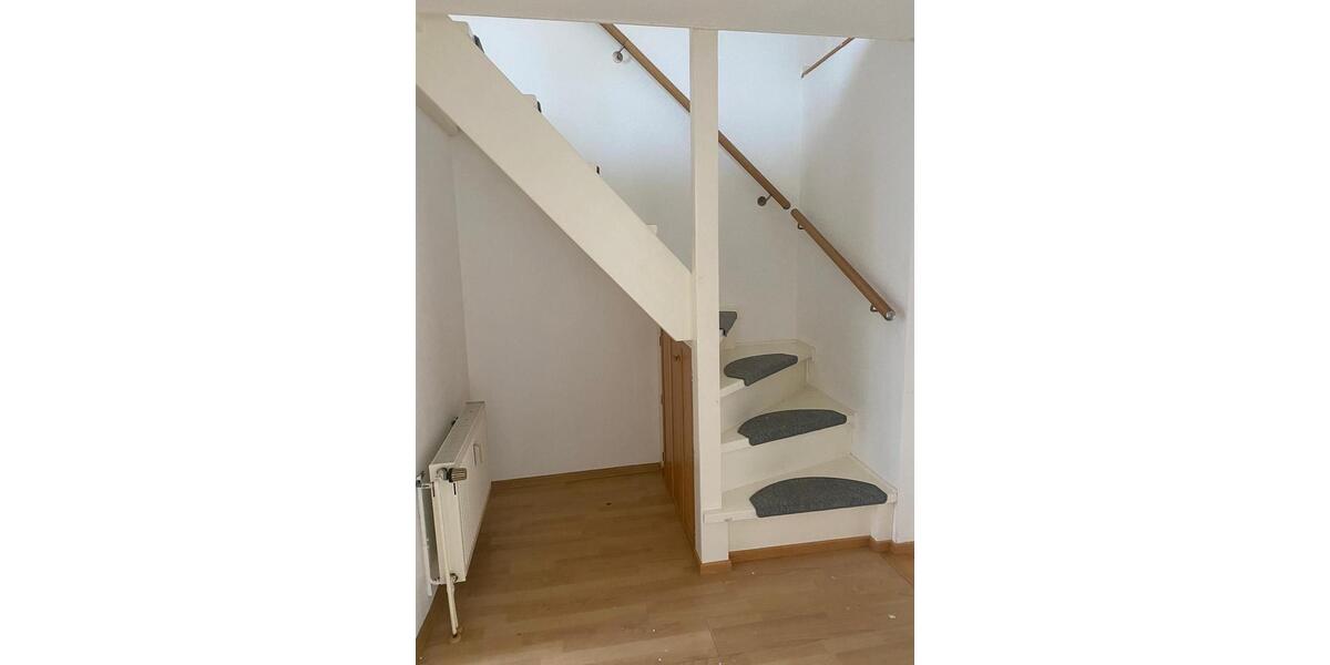 Maisonettenwohnung Krefeld - 2 Zimmer, 61 m&sup2;, 670&euro; | Angebot:27537504