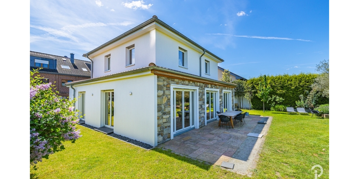 Repräsentatives Einfamilienhaus mit großem Garten. Ein sonniges Paradies mit 4-5 Zimmer für Familien - Einfamilienhaus Jüchen | Angebot:27566533