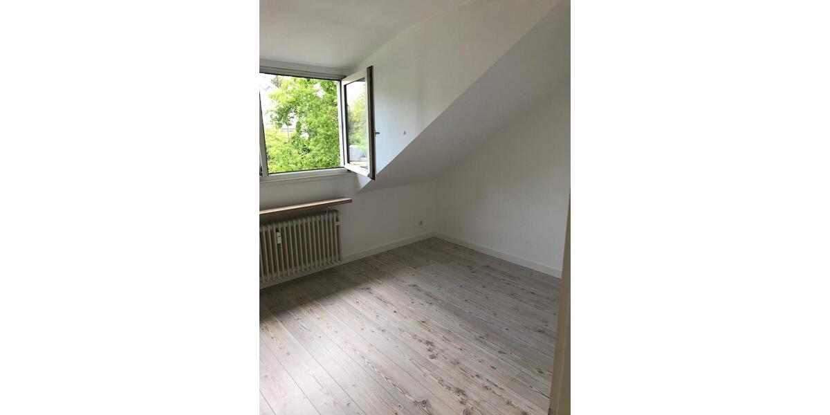 Dachgeschoßwohnung Meerbusch Necklenbroich - 2 Zimmer, 46 m&sup2;, 198.000&euro; | Angebot:27513374