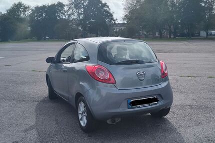 Ford Ka/Ka+ 53.300 km 3.900 &euro; Mönchengladbach 41069