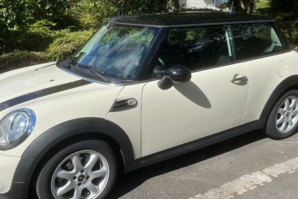 Mini Cooper 93.000 km 6.890 &euro; Mülheim 45475