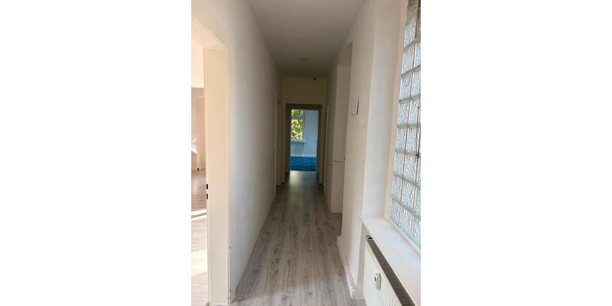 Etagenwohnung Leverkusen - 4 Zimmer, 90 m&sup2;, 900&euro; | Angebot:27532837