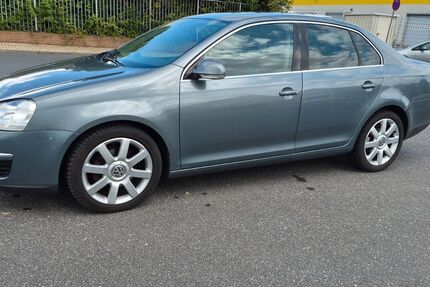 VW Jetta 131.932 km 5.990 &euro; Bergheim 50126