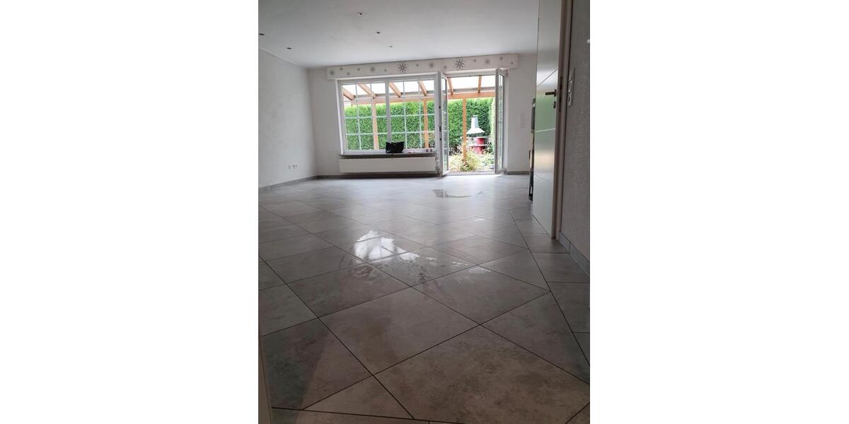Reihenhaus Grevenbroich - 5 Zimmer, 130 m&sup2;, 459.000&euro; | Angebot:27417132