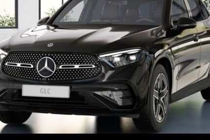 Mercedes-Benz GLC 200 9.900 km 56.490 &euro; Düsseldorf 40470