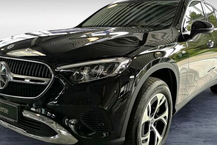 Mercedes-Benz GLC 300 27.569 km 53.847 &euro; Mönchengladbach 41238