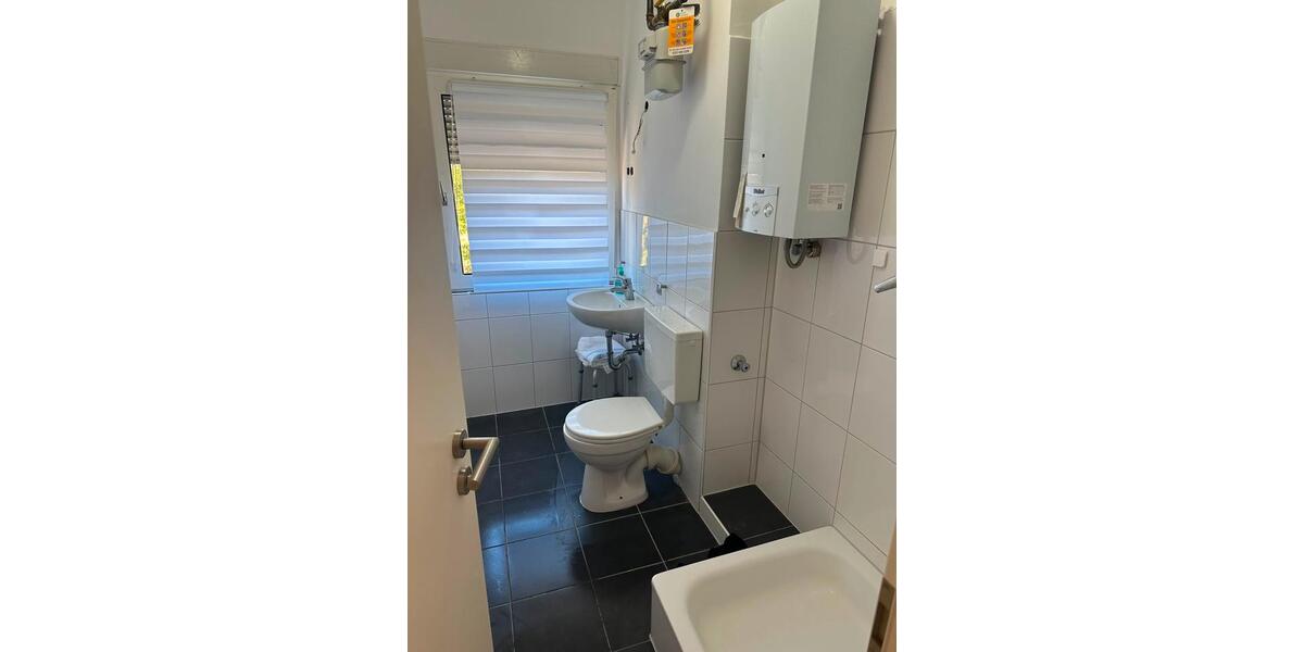 Etagenwohnung Duisburg Huckingen - 2 Zimmer, 42 m&sup2;, 638&euro; | Angebot:27535791