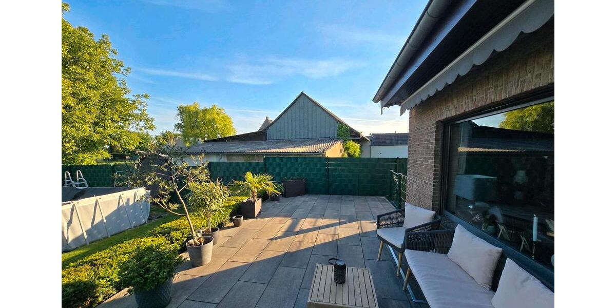 Bungalow Bedburg - 4 Zimmer, 110 m&sup2;, 450.000&euro; | Angebot:27436328