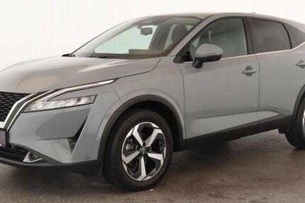Nissan Qashqai 27.800 km 20.484 &euro; Düsseldorf 40233