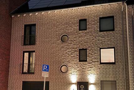 Haus Mönchengladbach Süd - 8 Zimmer, 369 m&sup2;, 1.150.000&euro; | Angebot:27496823