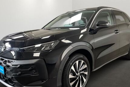 VW T-Roc 6.049 km 28.890 &euro; Düsseldorf 40233