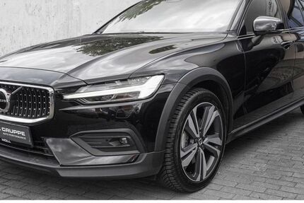 Volvo V60 Cross Country 15.722 km 40.980 &euro; Düsseldorf 40474