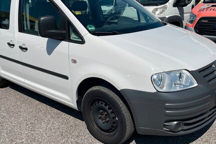 VW Caddy 150.000 km 3.000 &euro; Düsseldorf 40233