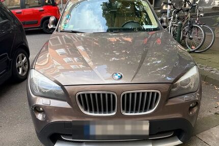 BMW X1 213.000 km 5.490 &euro; Düsseldorf 40219