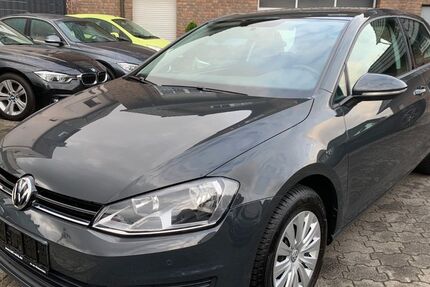 VW Golf 123.000 km 9.500 &euro; Moers 47443