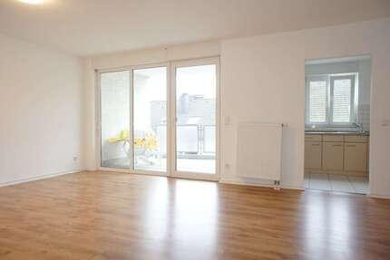 Wohnung Solingen - 3 Zimmer, 75 m&sup2;, 225.000&euro; | Angebot:27290858