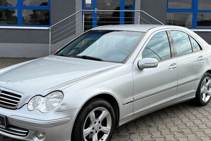 Mercedes-Benz C 200 207.283 km 3.550 &euro; Monheim am Rhein 40789