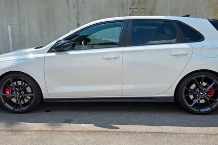Hyundai i30 27.400 km 28.999 &euro; Mönchengladbach 41061