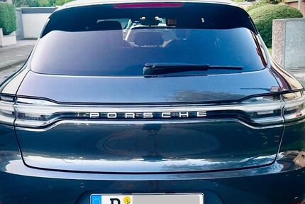 Porsche Macan 107.000 km 38.450 &euro; Düsseldorf 40217