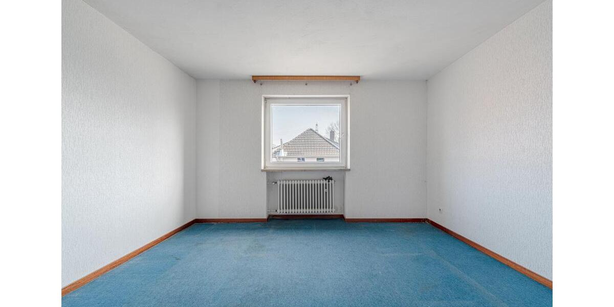 Reihenhaus Mönchengladbach West - 7 Zimmer, 187 m&sup2;, 295.000&euro; | Angebot:27535038