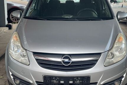 Opel Corsa 135.231 km 990 &euro; Krefeld 47799