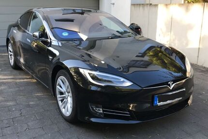 Tesla Model S 160.000 km 26.490 &euro; Düsseldorf 40593
