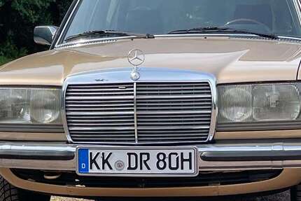 Mercedes-Benz 230 108.000 km 9.950 &euro; Willich, Stadt 47877