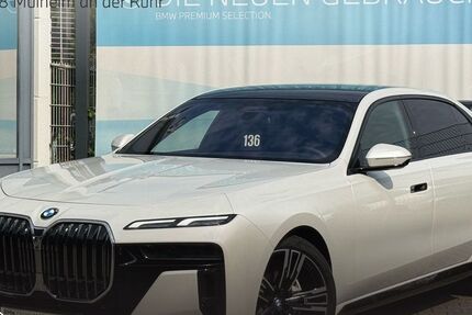 BMW 740 25.195 km 86.880 &euro; Mülheim an der Ruhr 45478