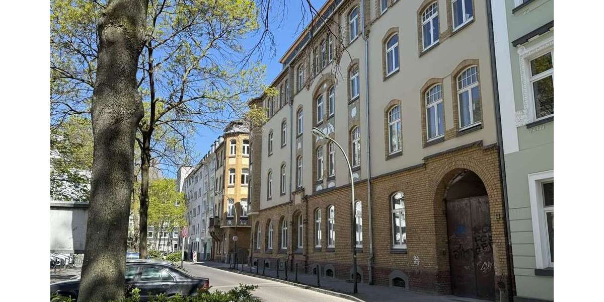 Etagenwohnung Düsseldorf Stadtbezirk 3 - 2.5 Zimmer, 82 m&sup2;, 1.890&euro; | Angebot:27500007