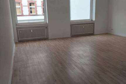 Wohnung Düsseldorf Benrath - 3 Zimmer, 81 m&sup2;, 1.290&euro; | Angebot:27495400