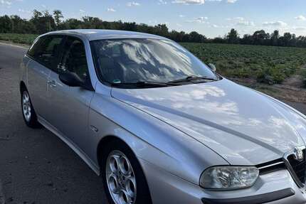 Alfa Romeo 156 174.000 km 5.700 &euro; Dormagen 41542
