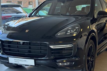 Porsche Cayenne 143.700 km 36.890 &euro; Mülheim an der Ruhr 45478