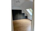 Dachgeschoßwohnung Mönchengladbach Nord - 3 Zimmer, 91 m&sup2;, 950&euro; | Angebot:27541089