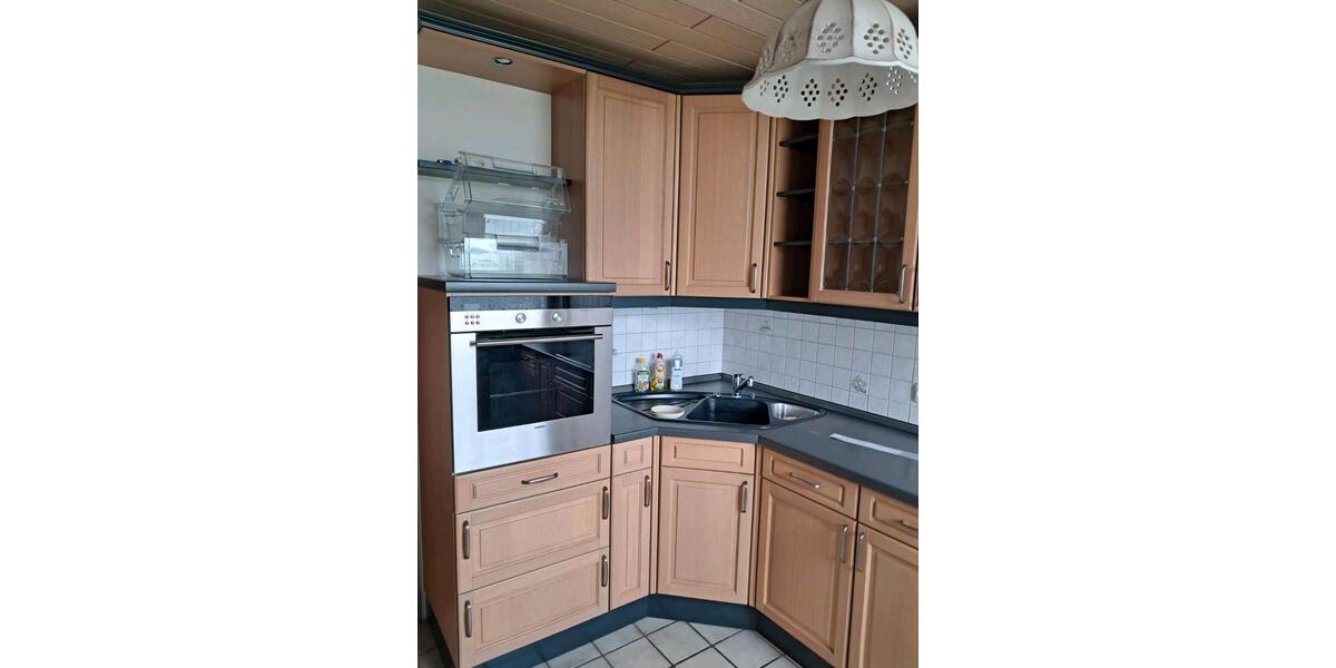 Etagenwohnung Ratingen Tiefenbroich - 3 Zimmer, 88 m&sup2;, 1.205&euro; | Angebot:27548828