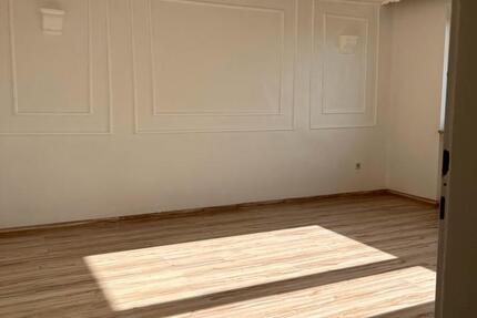 Wohnung Duisburg Rheinhausen - 2.5 Zimmer, 49 m&sup2;, 85.000&euro; | Angebot:27441376