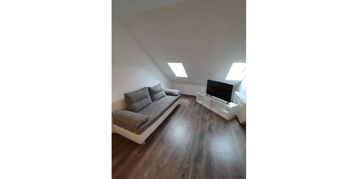 Dachgeschoßwohnung Mönchengladbach West - 2 Zimmer, 48 m&sup2;, 66.000&euro; | Angebot:27534639