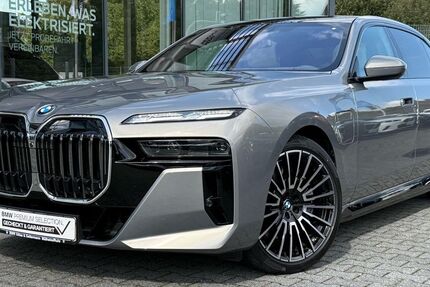BMW 750 11.233 km 102.850 &euro; Mülheim 45472