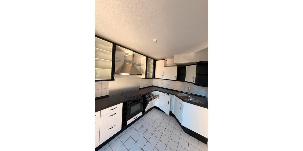 Maisonettenwohnung Düsseldorf Derendorf - 2.5 Zimmer, 114 m&sup2;, 2.457&euro; | Angebot:27537500
