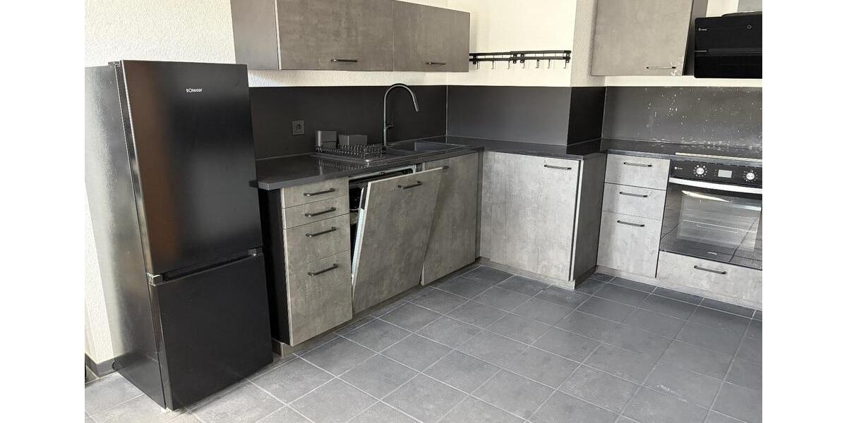 Etagenwohnung Krefeld - 2 Zimmer, 74 m&sup2;, 800&euro; | Angebot:27543382