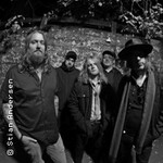The Devil And The Almighty Blues – Tour of the Seasons 2026 + Skyjoggers